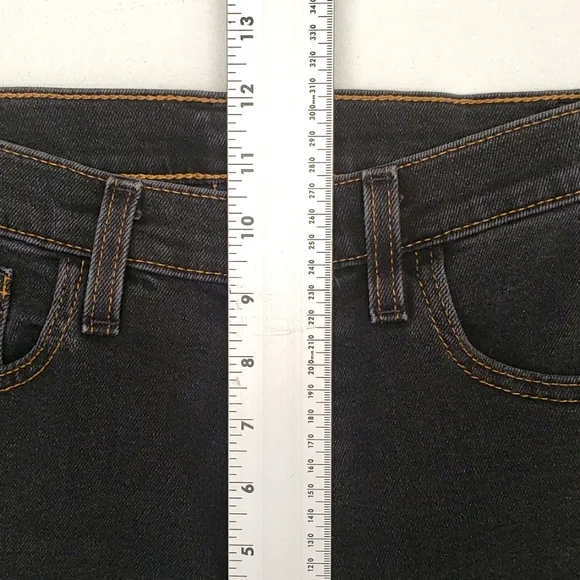 BDG Black Girlfriend Jean Women's Size 26 - Picture 6 of 10